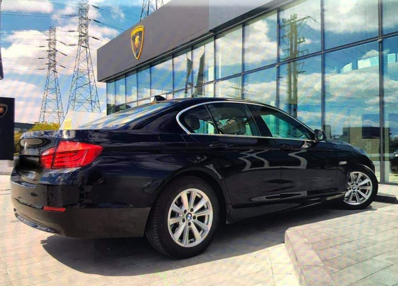 BMW  Serii 5 2.0 180 KM