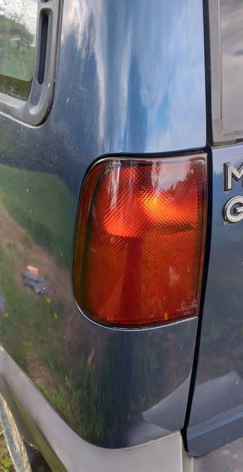 Prawy kierunek Ford MAVERICK    2.7