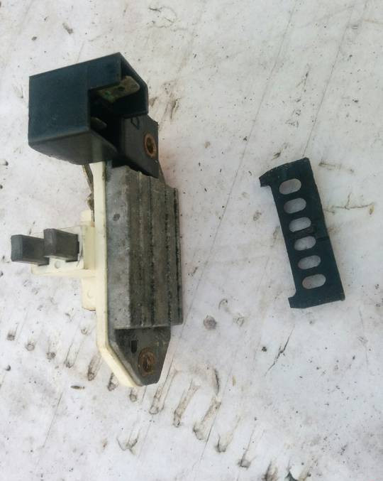 Polonez Caro Plus regulator napiecia