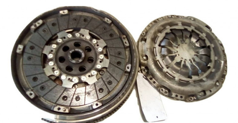 DWUMAS SPRZEGLO QASHQAI J11 1.5 DCI Orginal