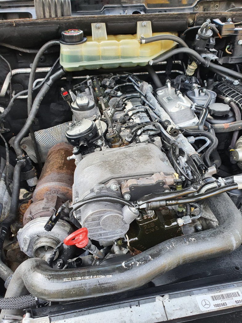 Szyba boczna dymiona drzwi prawy tył MERCEDES ML W 163 WARTO !!