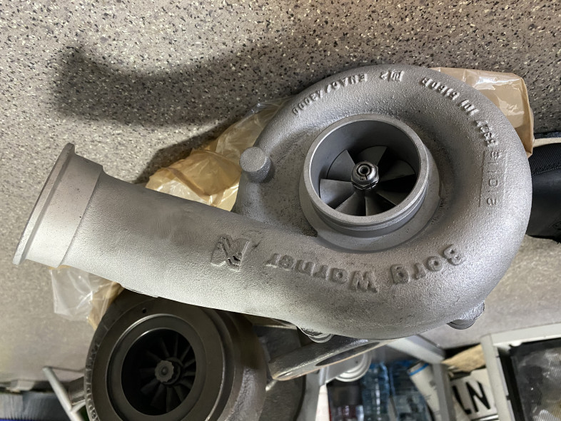 Turbosprężarka MAN TGM 280KM 10009700009